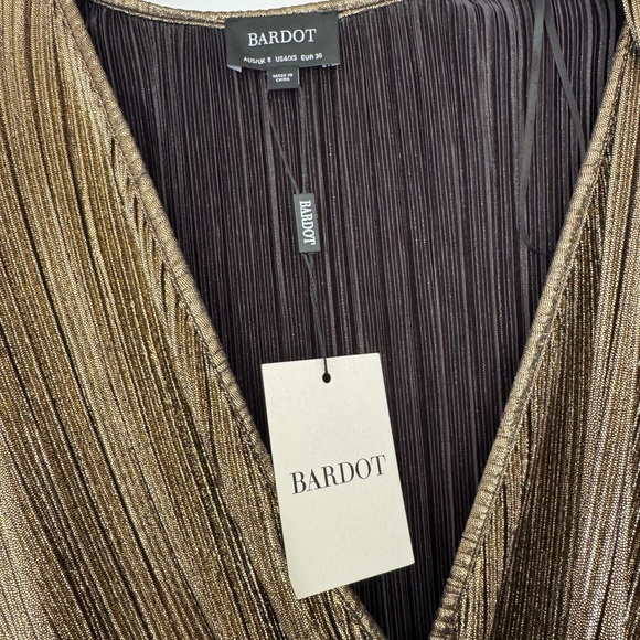 Bardot Metallic Gold Long Sleeve Dress - Picture 2 of 4